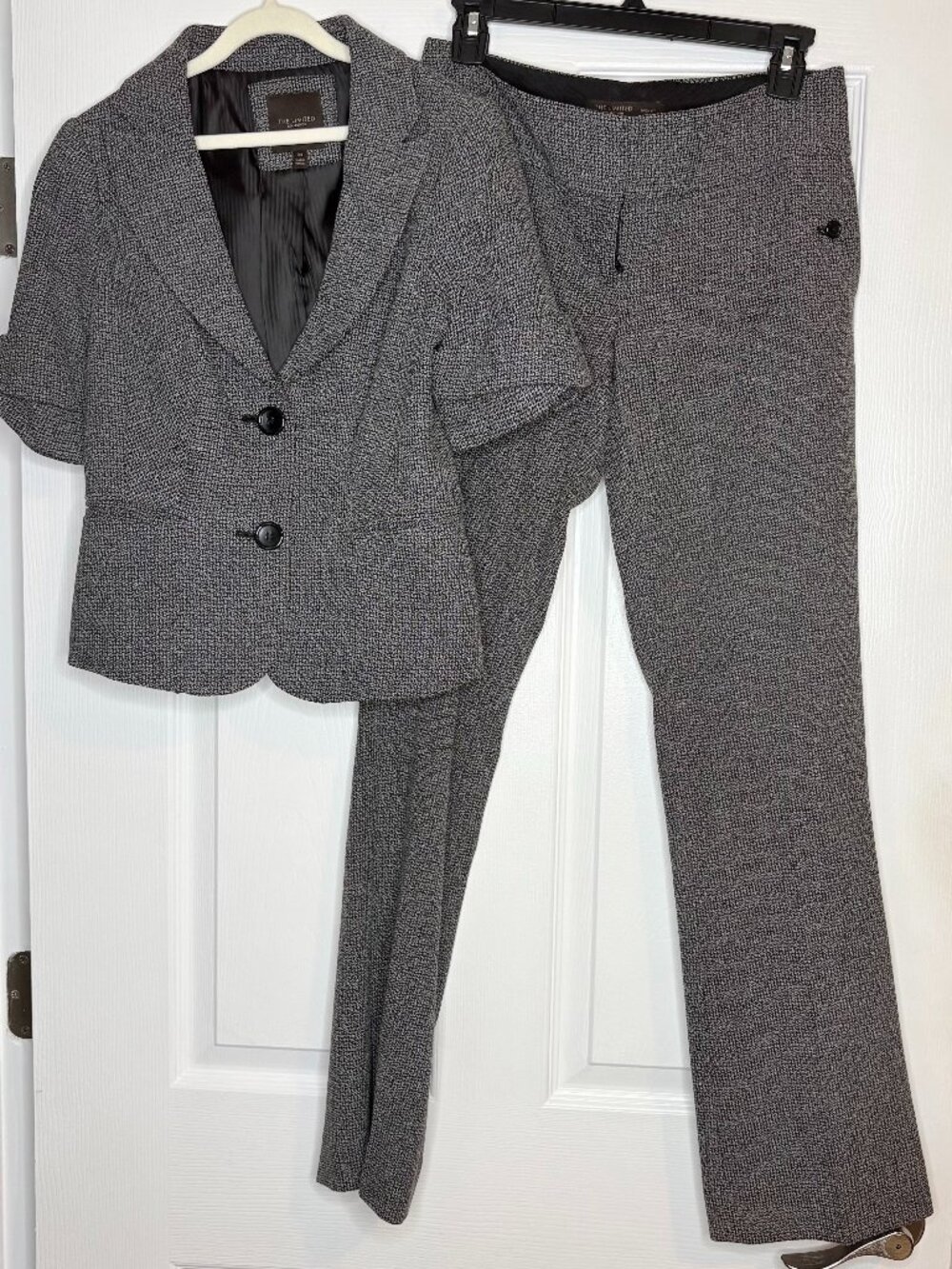 Vintage The Limited Collection Textured Gray Pant Suit 2 Piece Set Short Sleeve